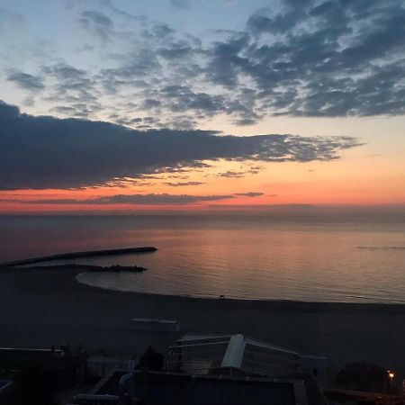 Faleza Nord Sea View Apartment Constanţa Eksteriør bilde